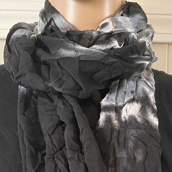 Scarf - Picture 2 of 2